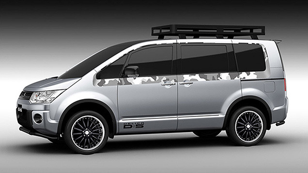 Outlander PHEV  Delica D5    Mitsubishi