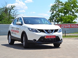   NISSAN QASHQAI!